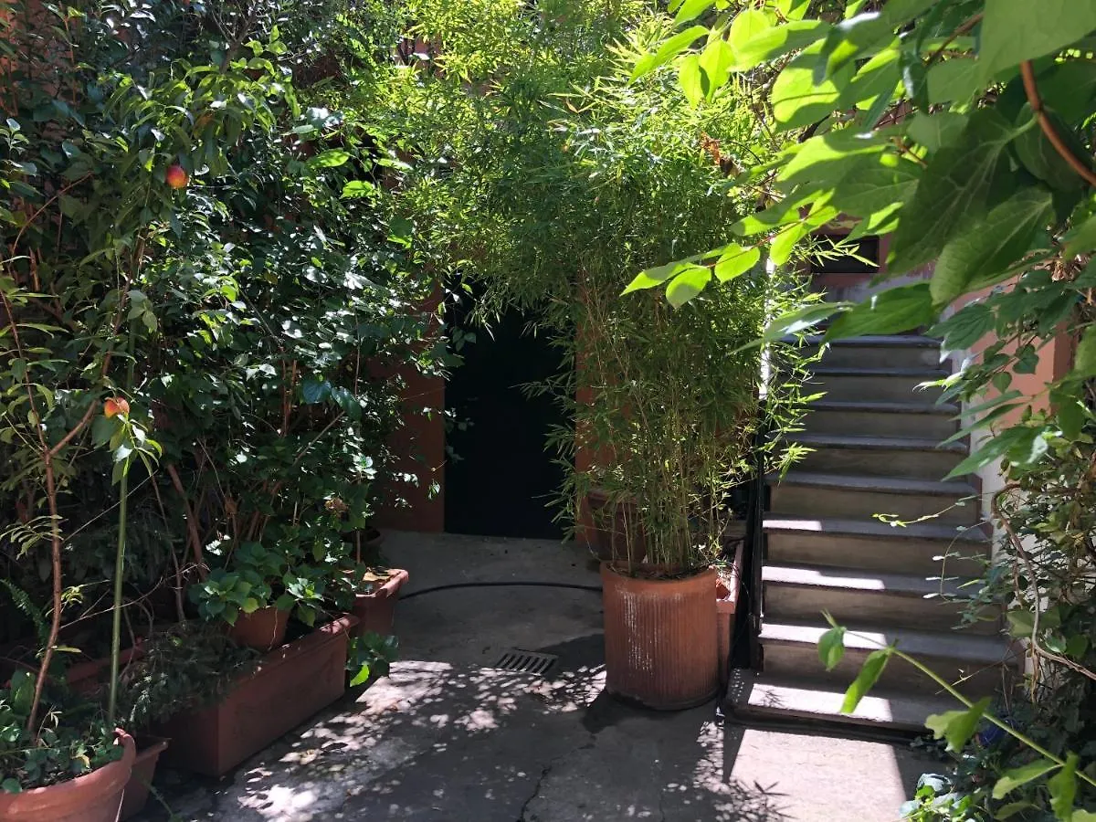 Residenza Fiori Di Grano Acomodação com café da manhã Milão 2*,